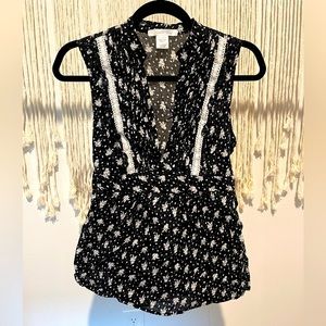 Charlotte Russe Sleeveless Peplum Blouse With Tie in Back Size L